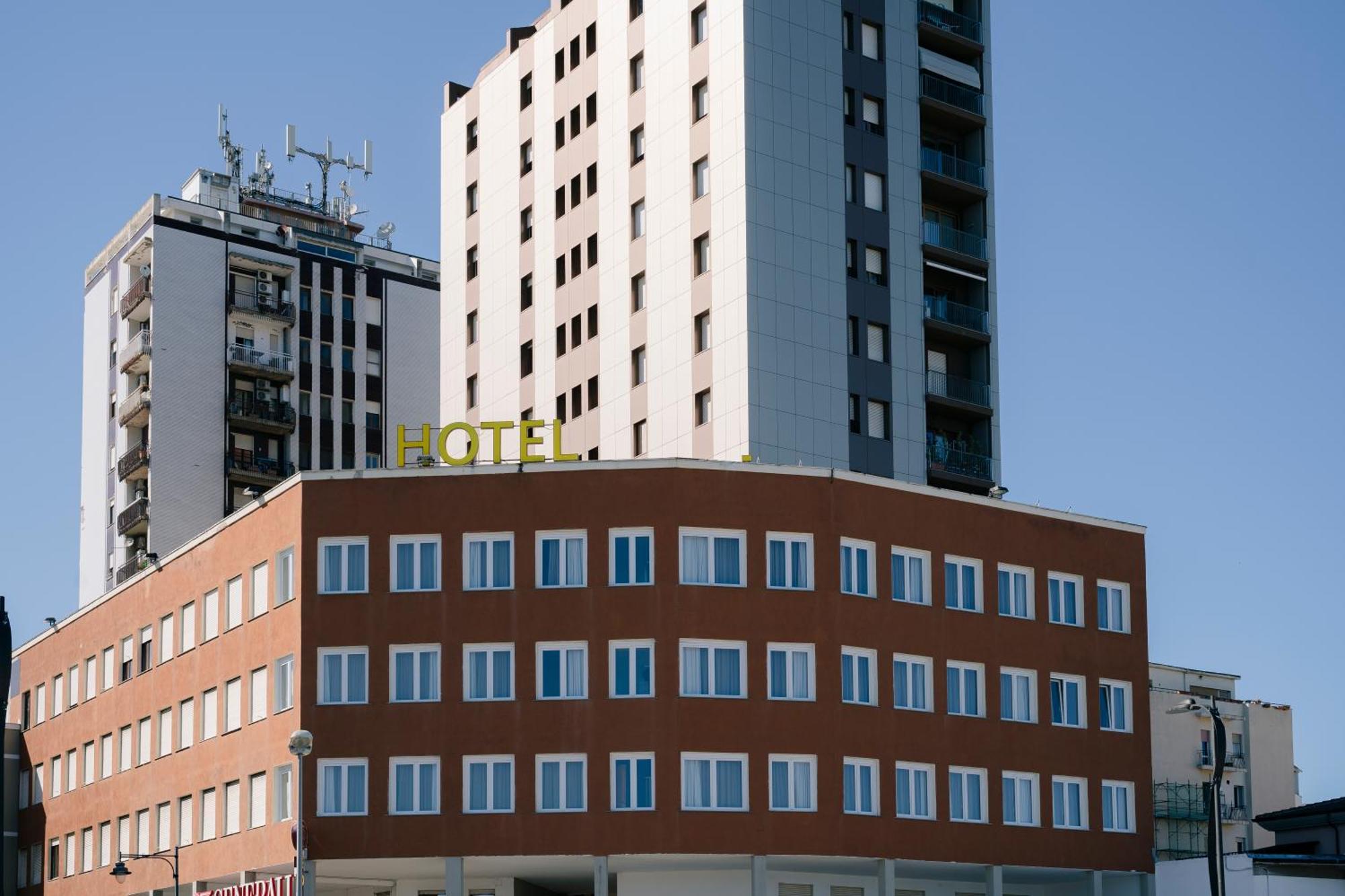 Hotel De Plam Όλμπια Εξωτερικό φωτογραφία