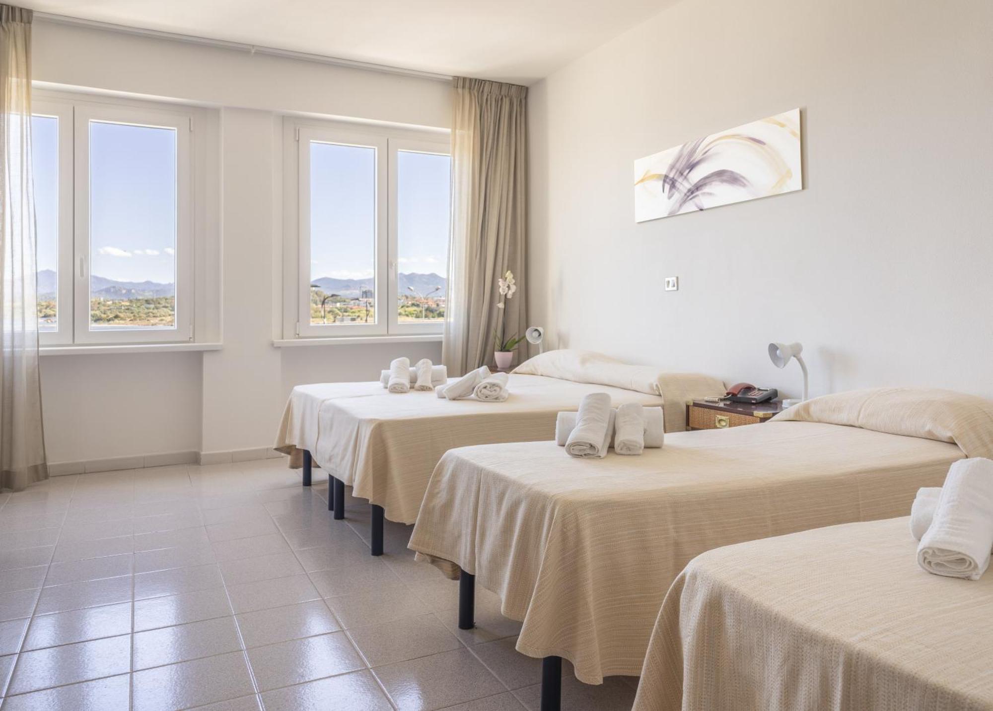 Hotel De Plam Όλμπια Εξωτερικό φωτογραφία