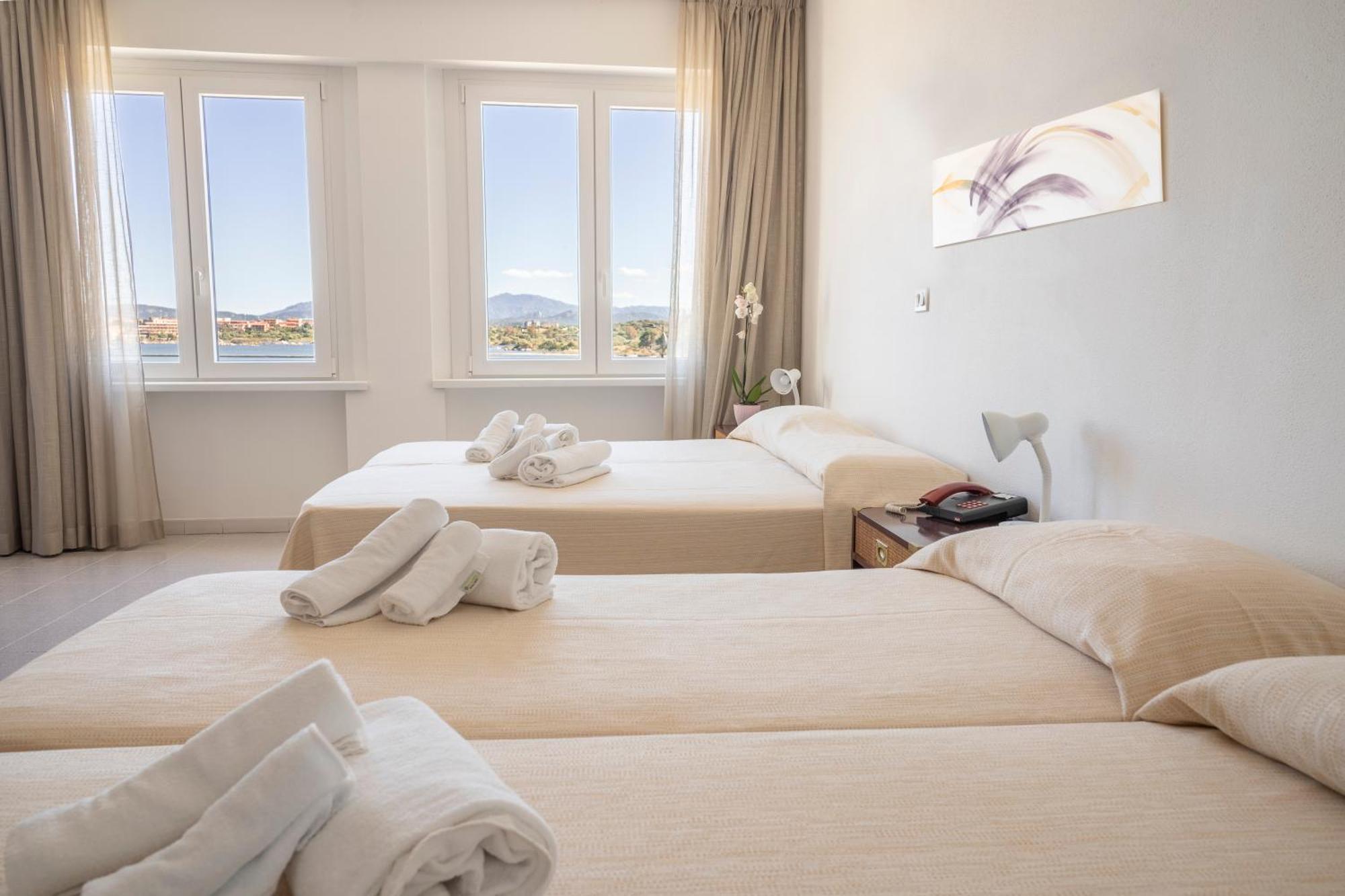 Hotel De Plam Όλμπια Εξωτερικό φωτογραφία